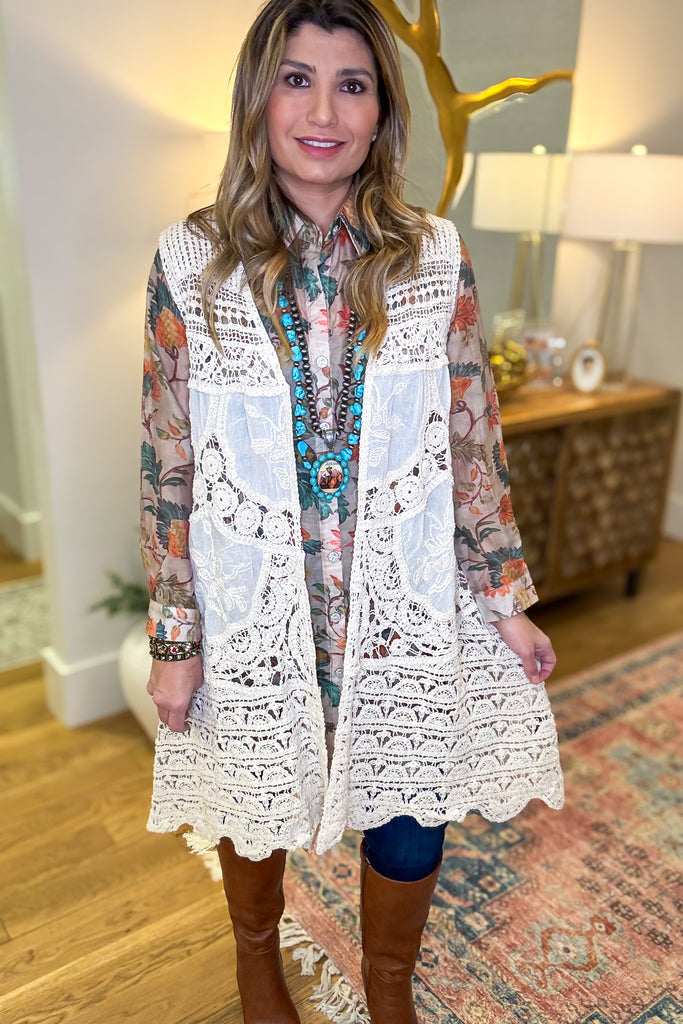 Well Polished Crochet Vest - Natural