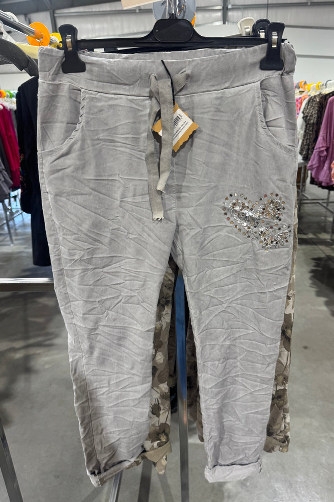 Made in Italy Scrunchy Stretch Glitz Heart Jogger Pants – Ultra Comfortable Plus Size - Gray