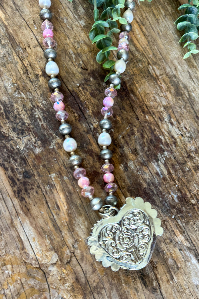 Blush Sacred Heart Necklace - Conch Stone, Fresh water pearls - Silver Plated