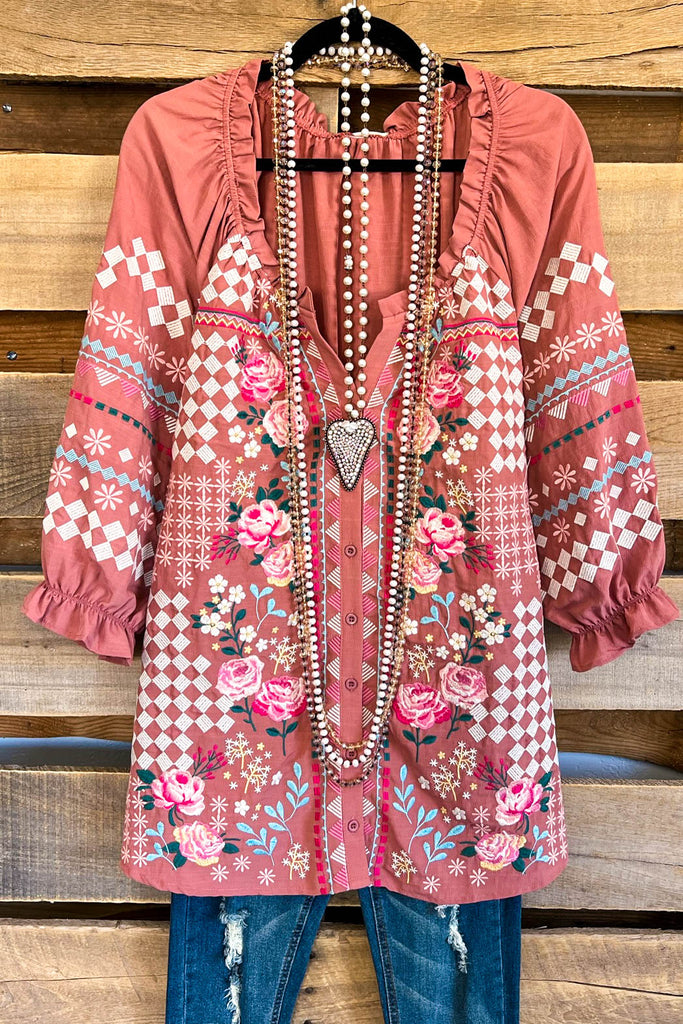 AHB EXCLUSIVE: Aspirational Embroidery Blouse - Mauve