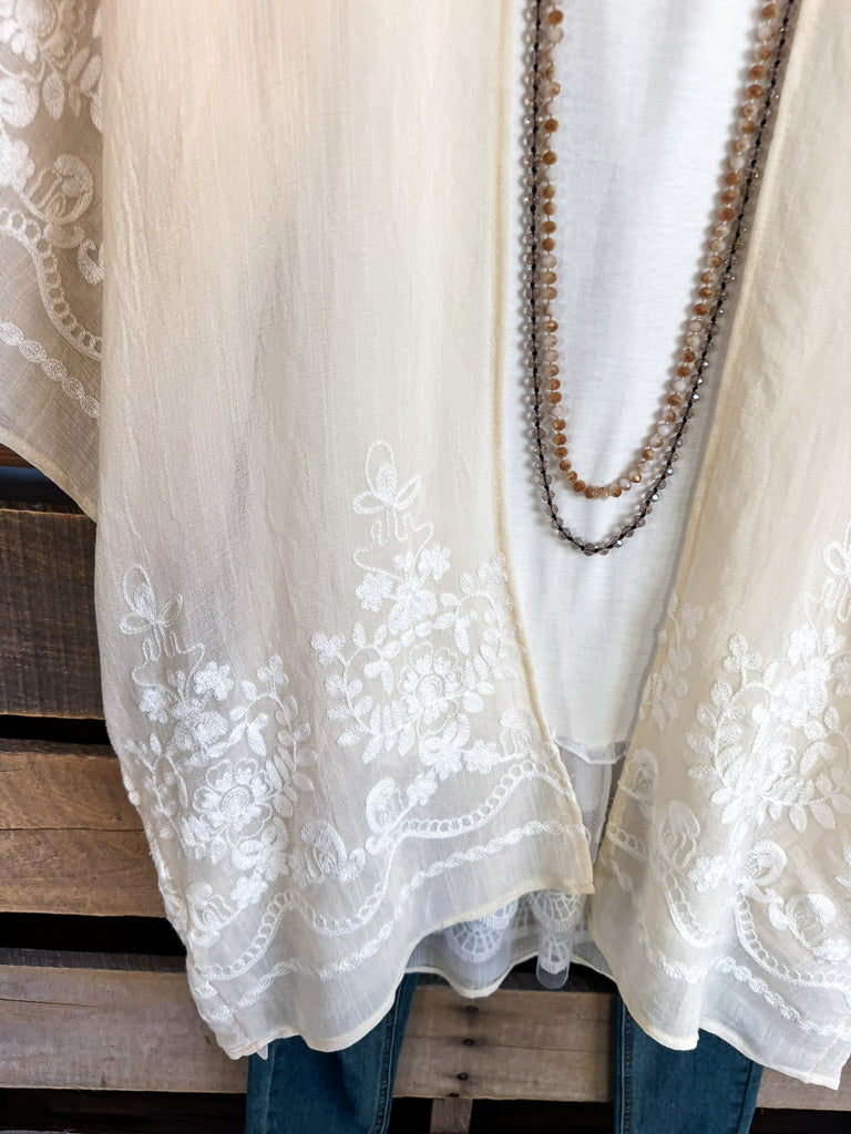 Floral Vine Oversized Kimono - Cream