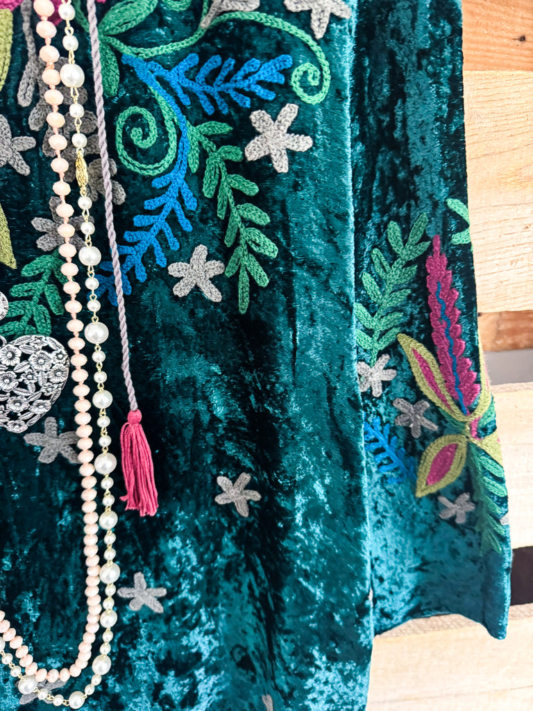 AHB EXCLUSIVE:Headed To Brunch Velvet Tunic - Olive