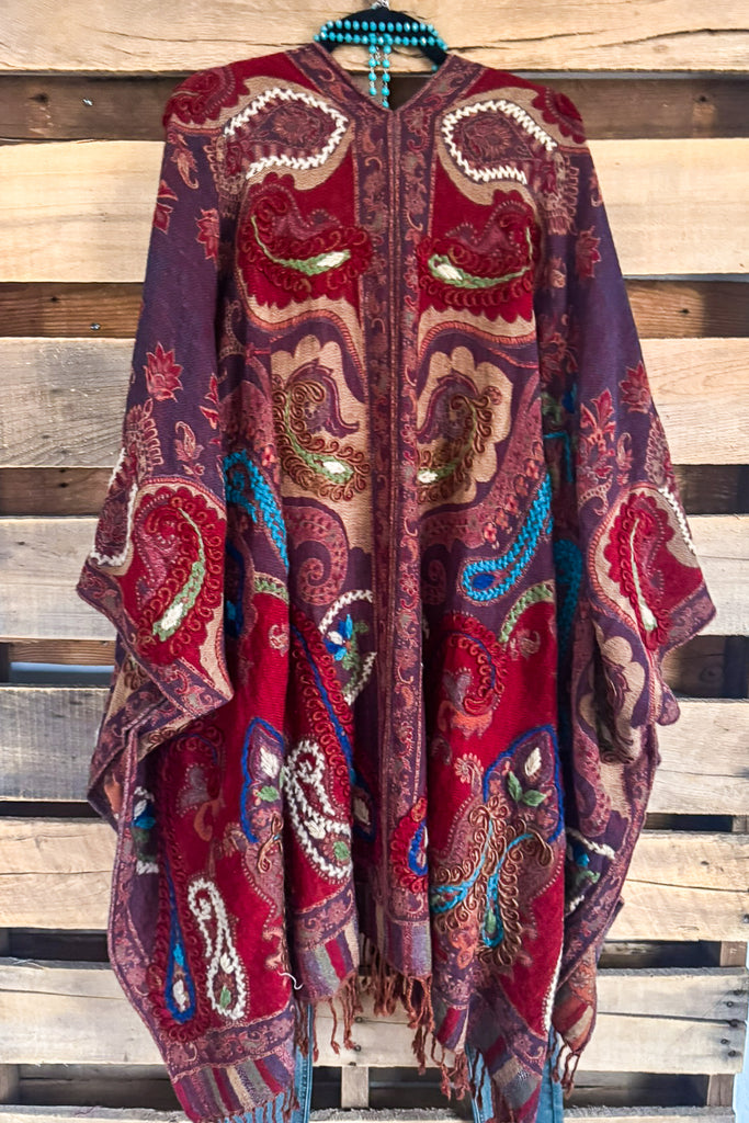 NATURAL FABRIC: Lets Tango Ruana - Tango - 100% WOOL