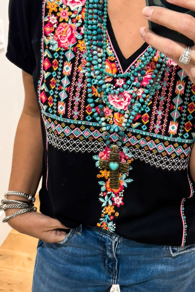 AHB EXCLUSIVE: Rainy Rose Blouse - Black