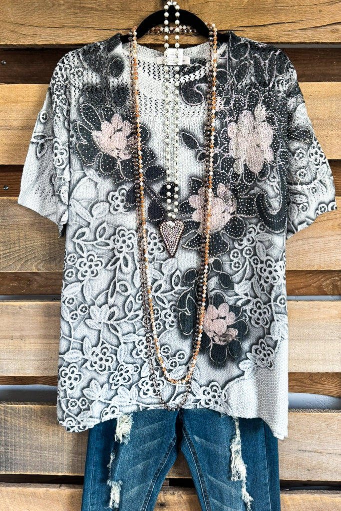 Midnight Blooms Top - Gray - 100% COTTON