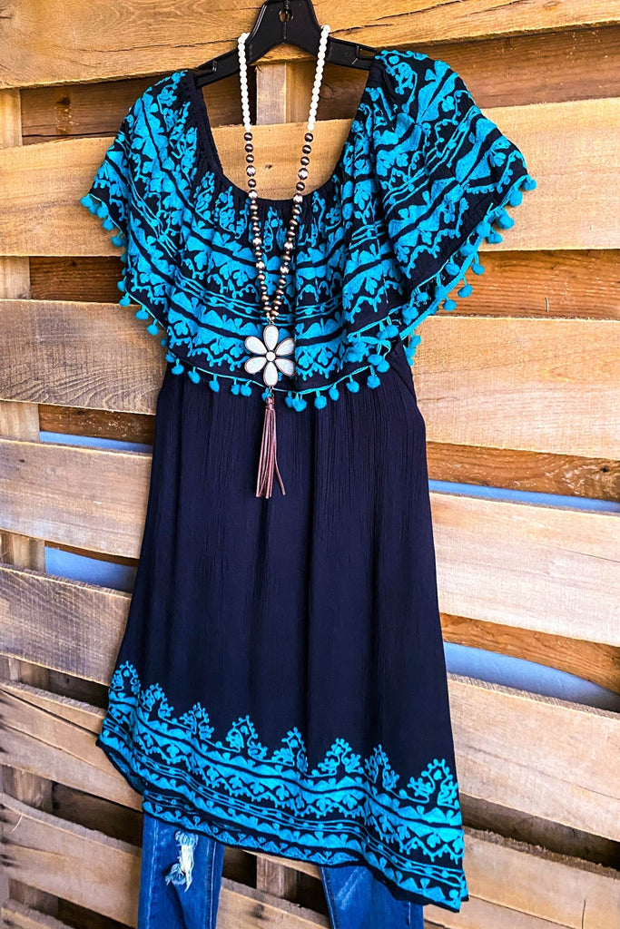 AHB EXCLUSIVE: Beautiful Reflections Tunic - Black/Turq - SALE