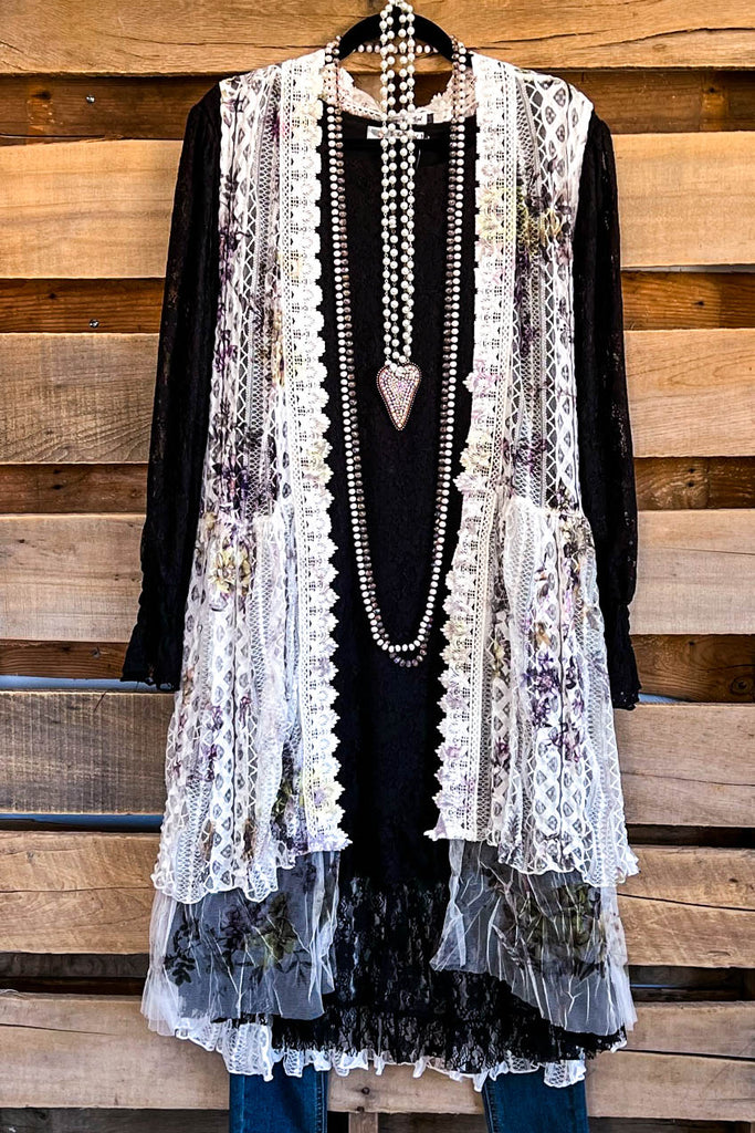 AHB EXCLUSIVE: Brighten My Day Vest - Ivory/Yellow.