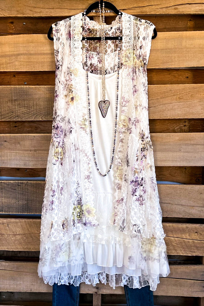 AHB EXCLUSIVE: Brighten My Day Vest - Ivory/Yellow.