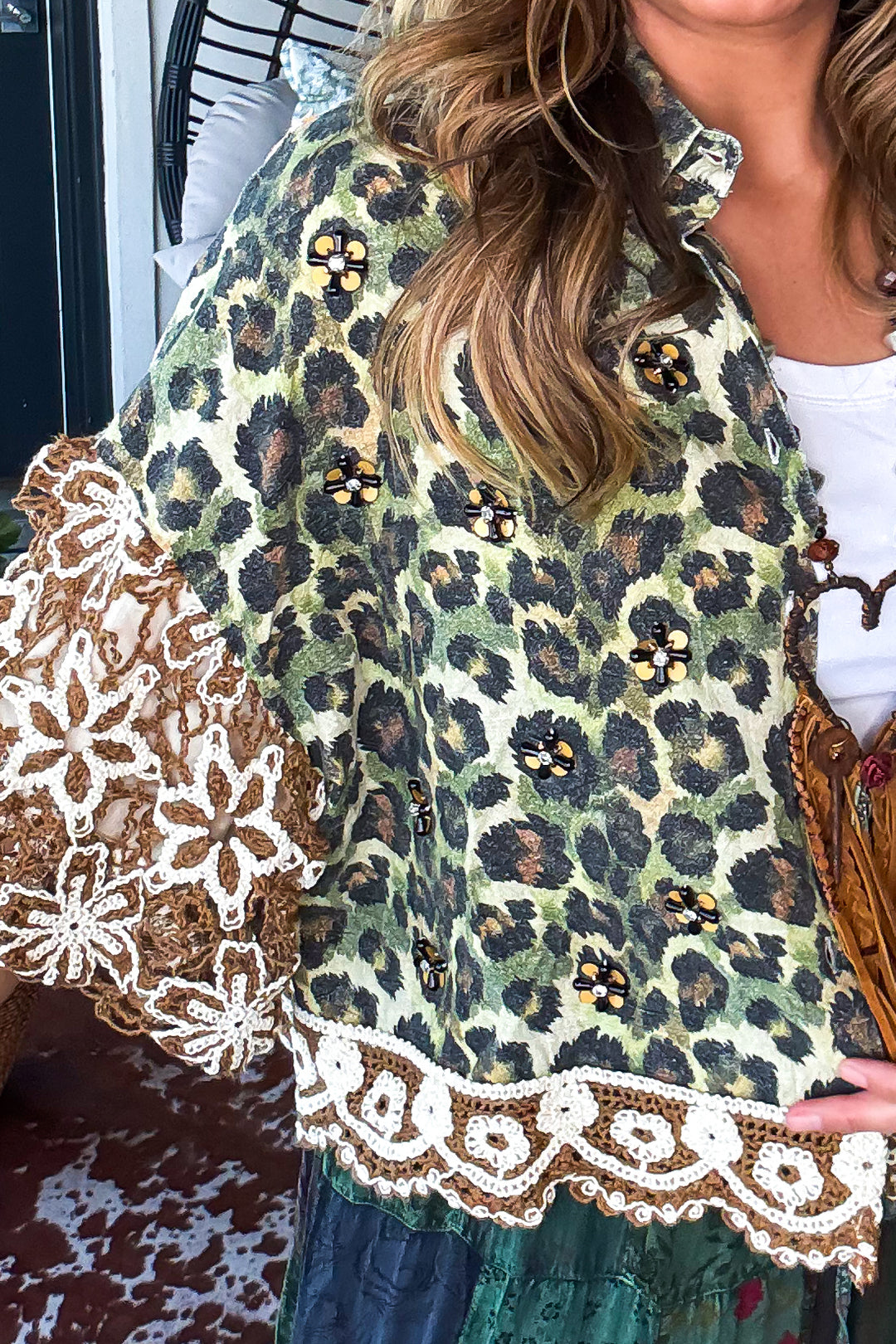 Bee Wild And Free Jacket - Leo - 100% COTTON