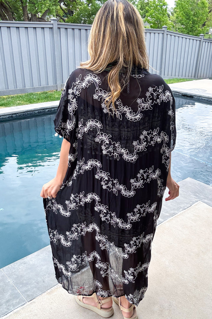 Queen of the Nile Duster - Black