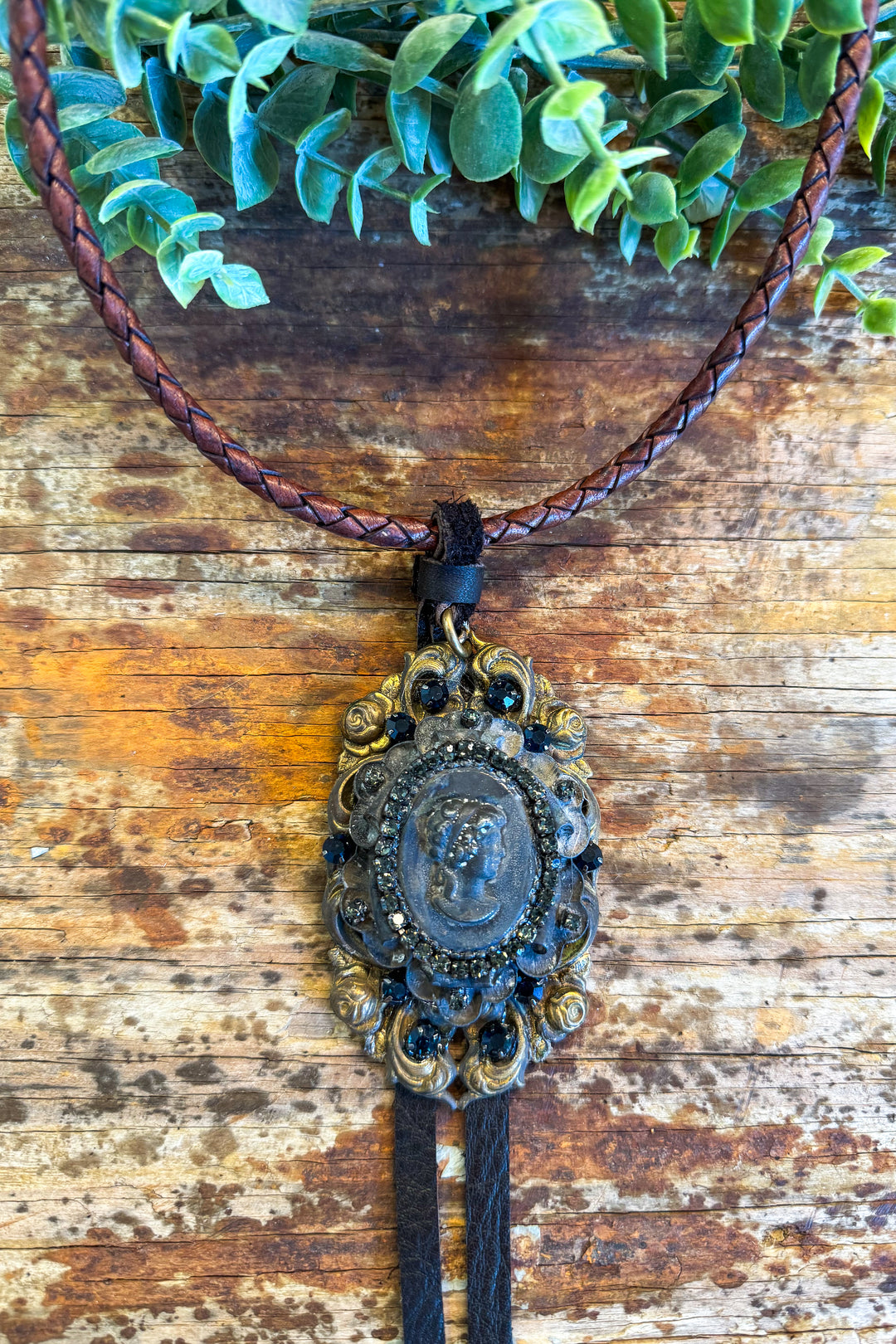 Cameo Necklace - Jaded Gypsy II