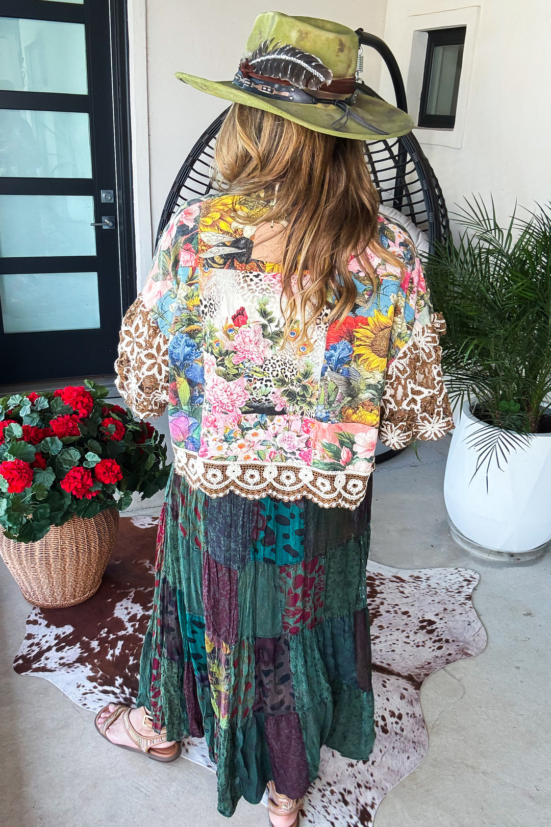 Bee Wild And Free Jacket - Leo - 100% COTTON