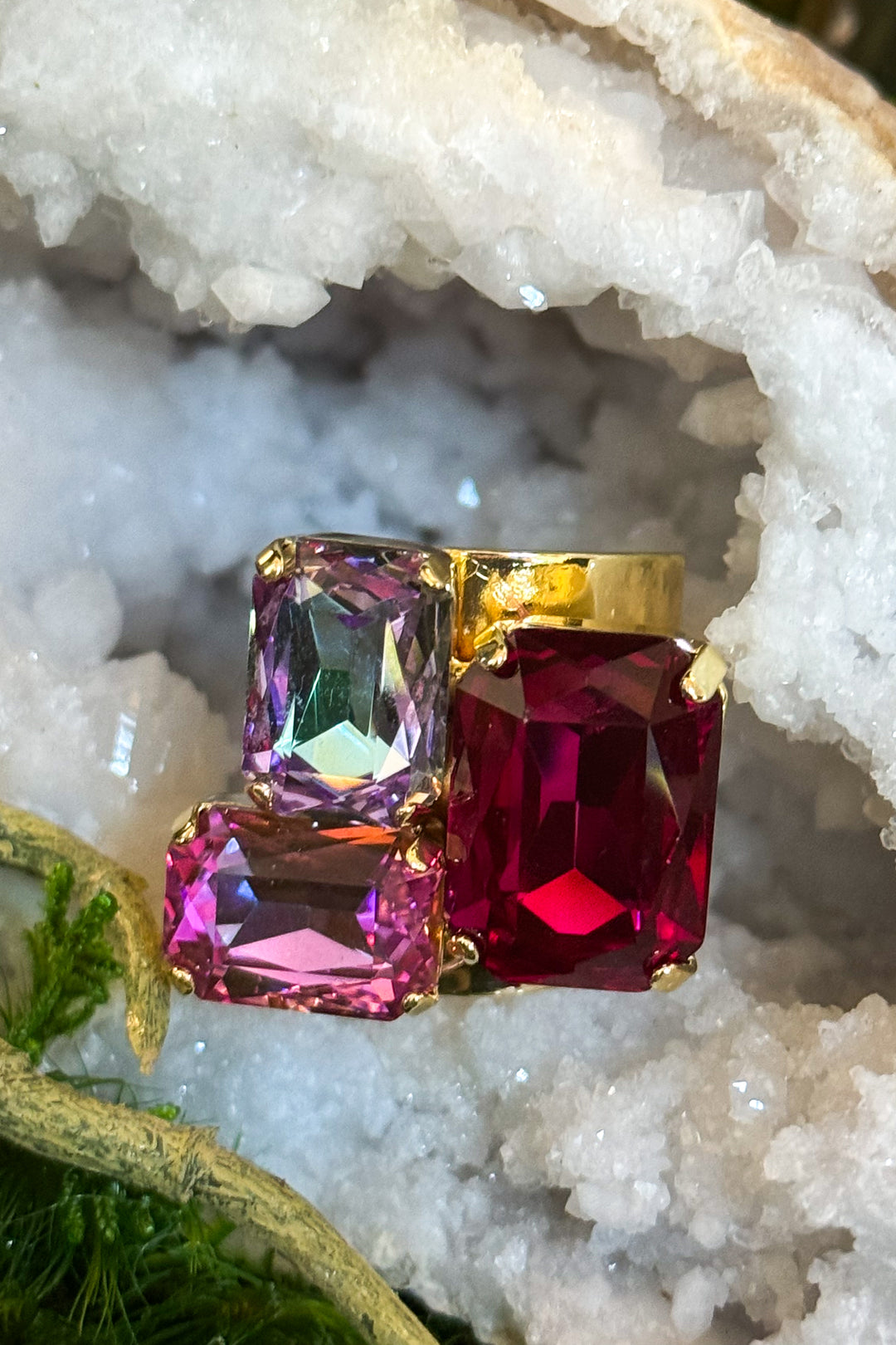WAFA Crystal 3 Stones Ring - Pink