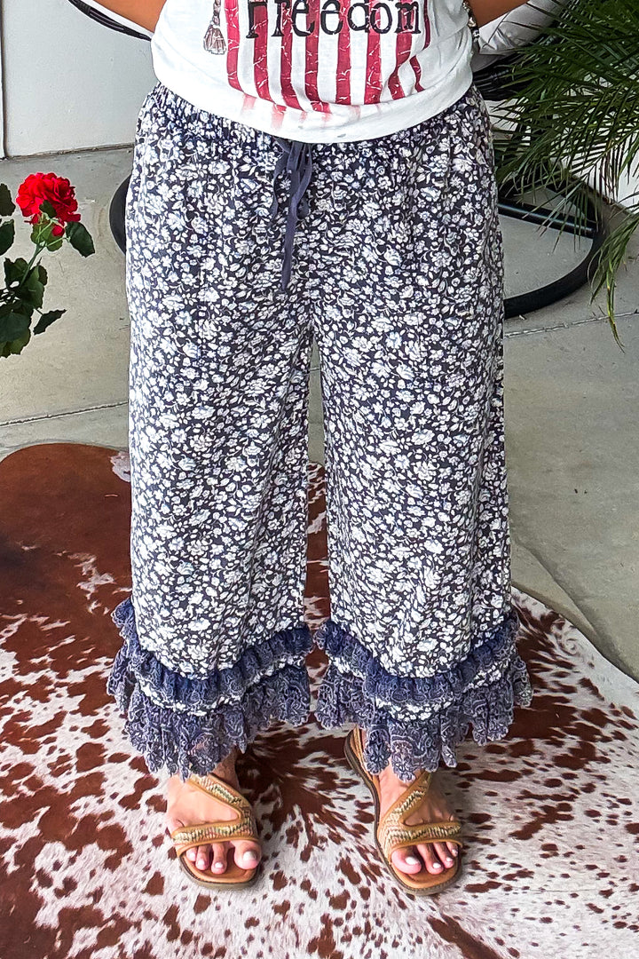 Midnight Meadow Capris - Navy