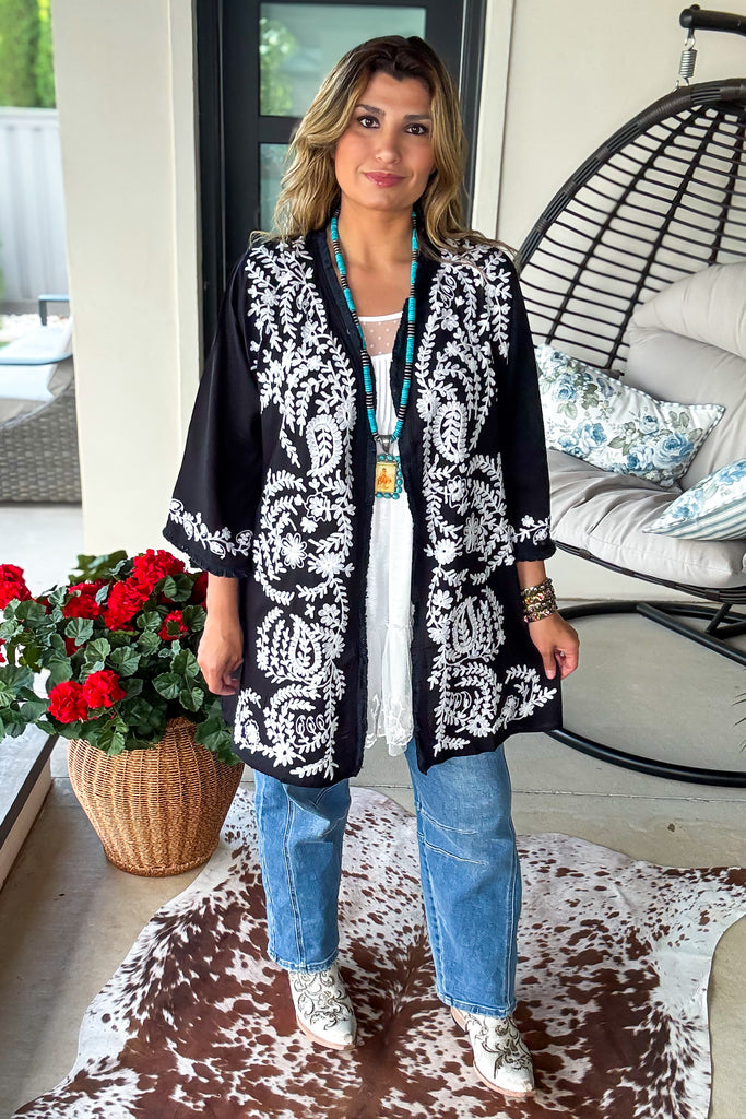 AHB EXCLUSIVE - Beauty Within Cardigan - Black/White