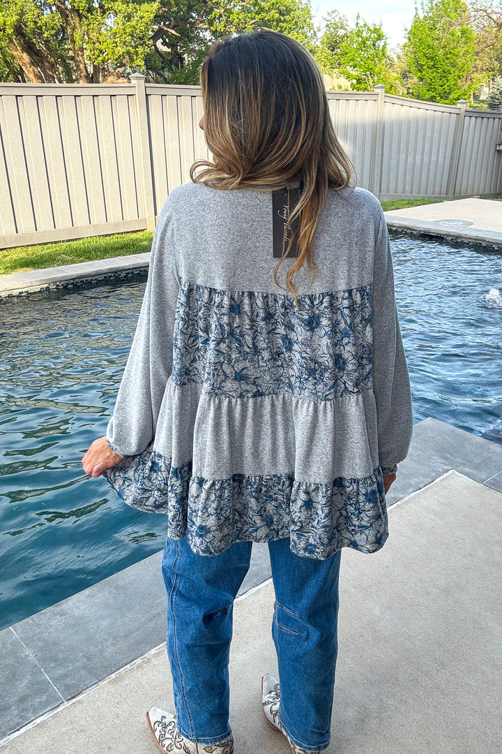 Carefree Afternoon Tunic - Gray