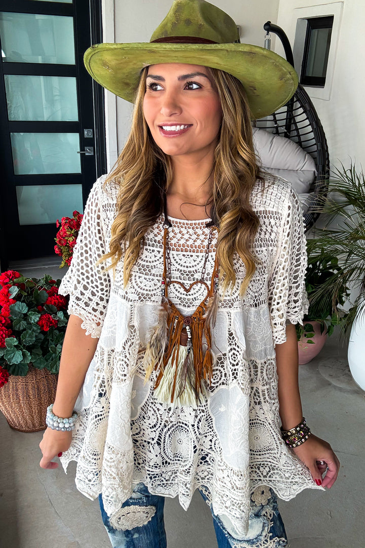 AHB EXCLUSIVE: Delightful Details Top - Natural - 100%  COTTON