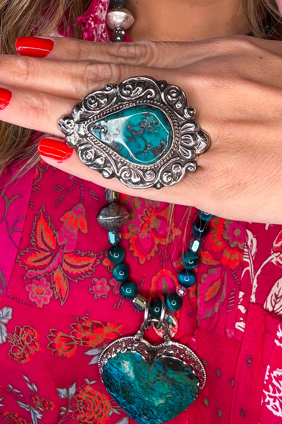 Turquoise Dream Heart Necklace - Silver Plated