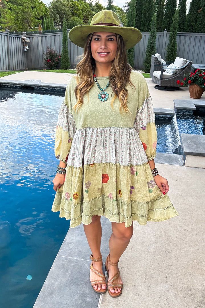 The Perfect Little Fall Dress