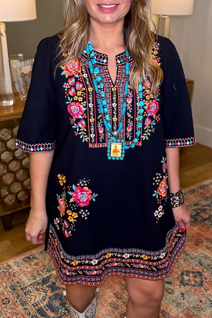 AHB EXCLUSIVE: In The Garden Tunic - Black