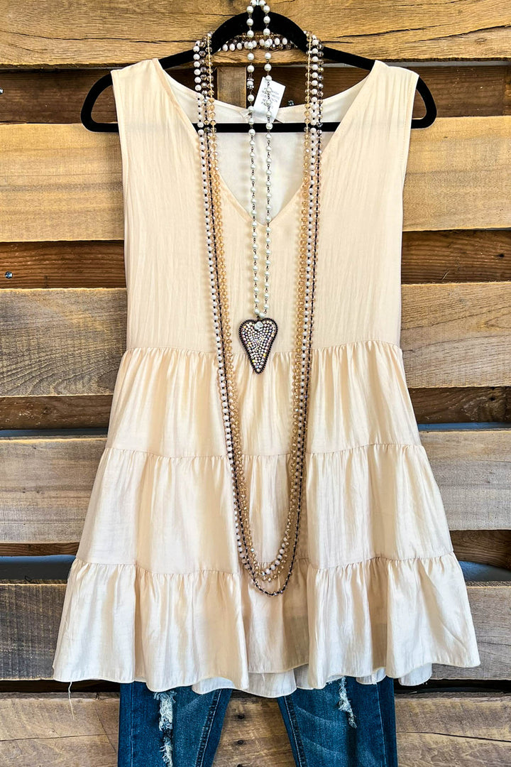 Summertime Love Top - Beige