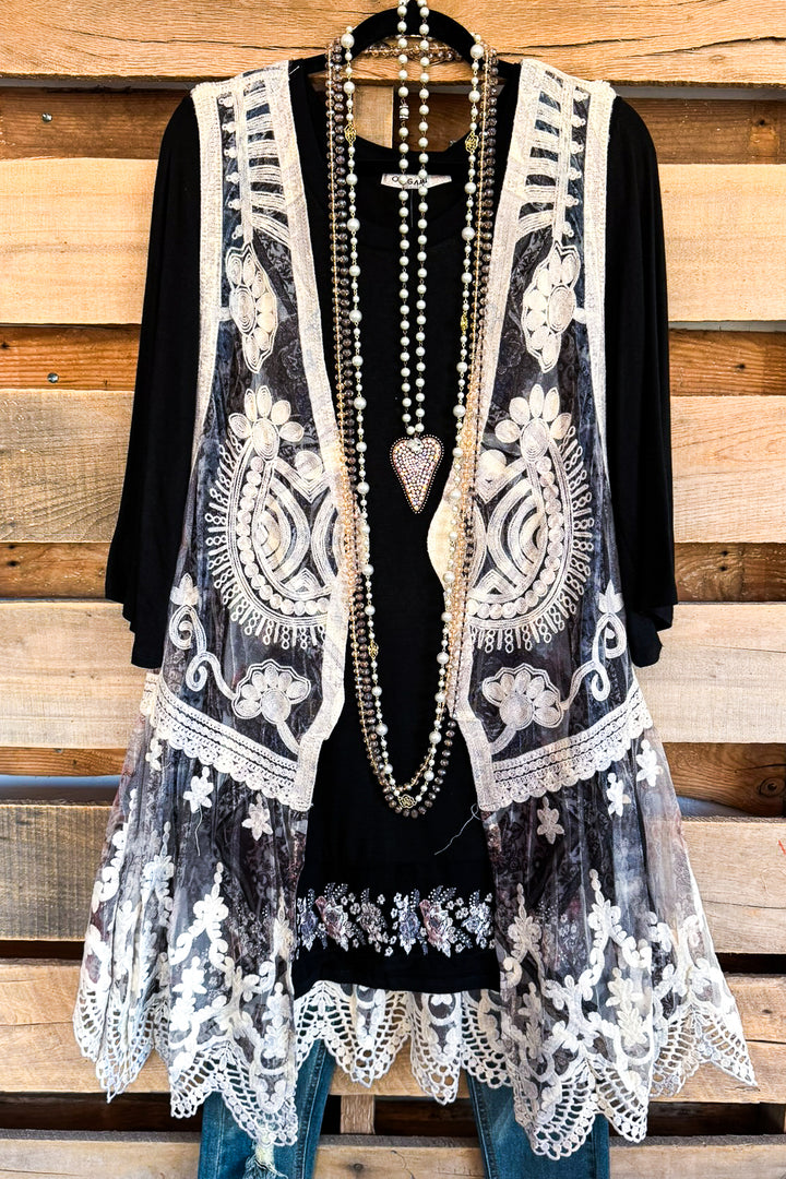 AHB EXCLUSIVE: See My Soul Vest - Nat/Brown .