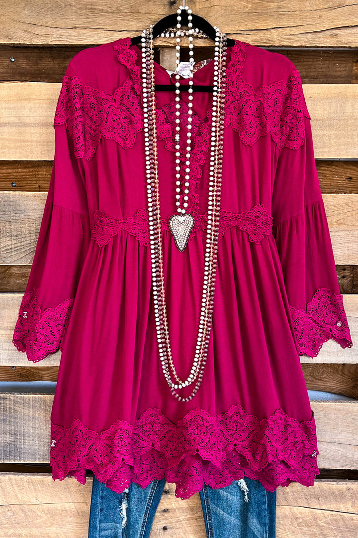 AHB EXCLUSIVE - The Most Beautiful Top - Maroon