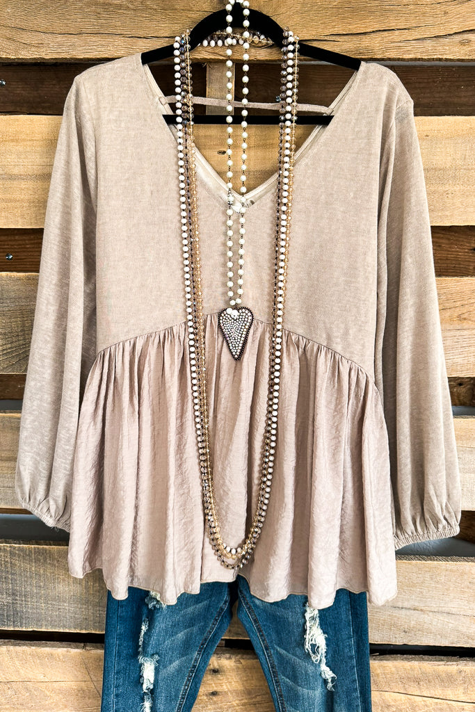 Doing Just Fine Top - Taupe