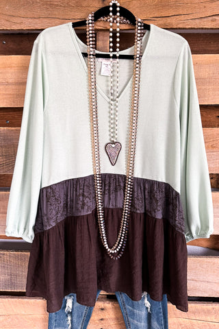 AHB EXCLUSIVE: Lace In Your Arms Cardigan - Mocha