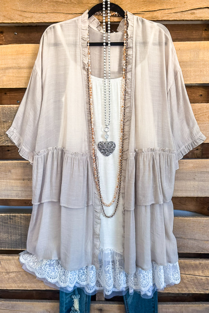Set The Scene Cardigan - Mushroom