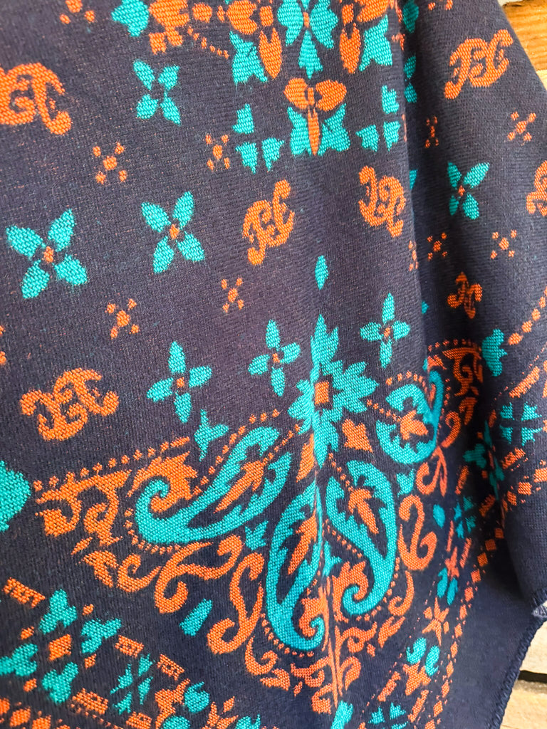 Dreaming Of The Day Poncho - Navy