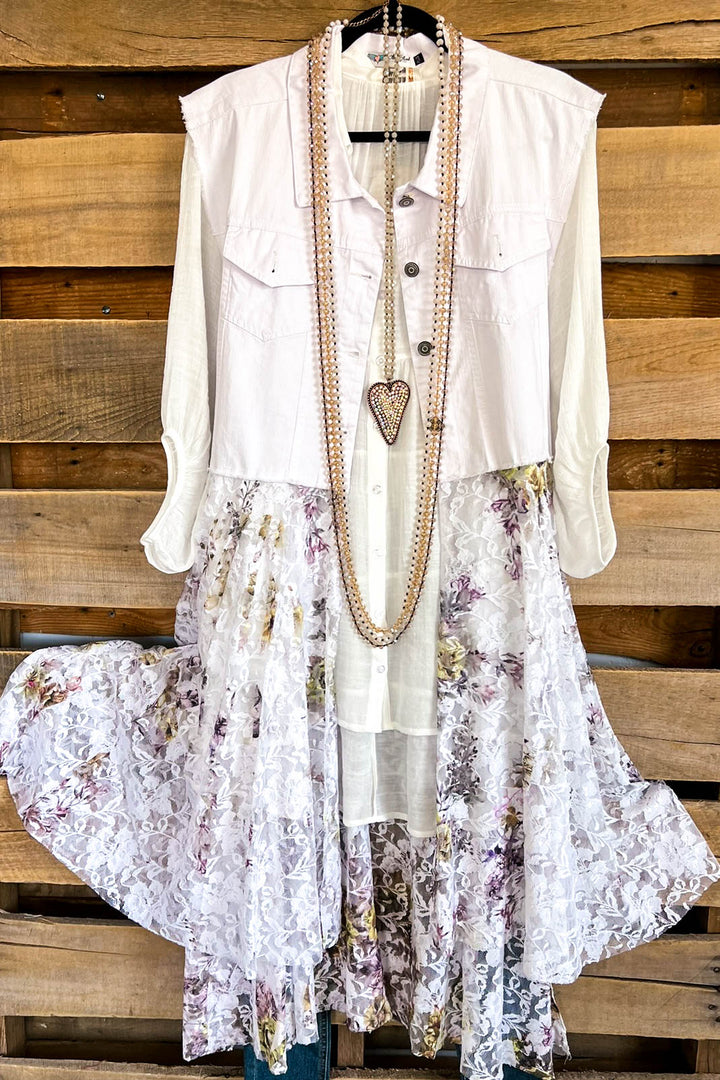 AHB EXCLUSIVE: Run To You Vest - Ivory/YR