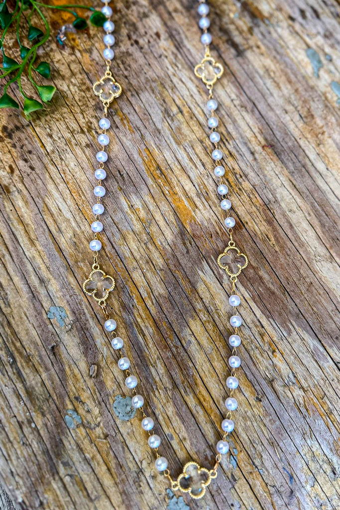 Crystal Clover Necklace - Ivory/Gold