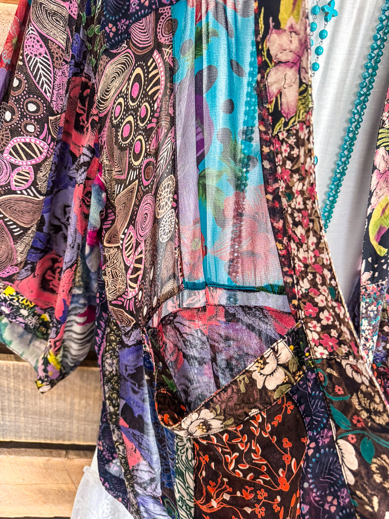 Playful Aesthetic Kimono - Florals