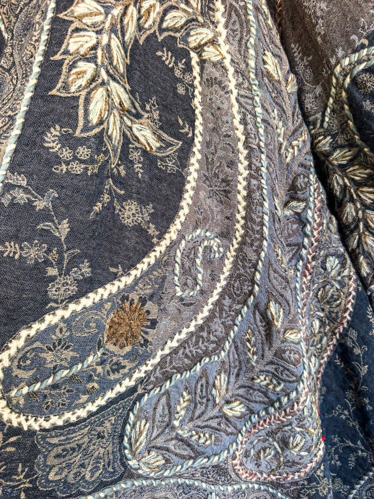 NATURAL FABRIC: Standing Closer Wool Ruana - Grey - 100% Wool