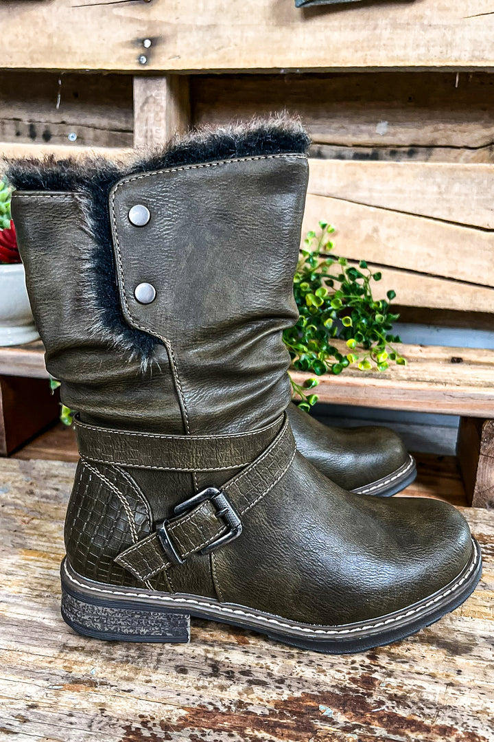 Chasing You Fur Boots - Olive (SIZE 6-6.5-7) - SALE