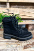 Nature Awaits Boots - Black