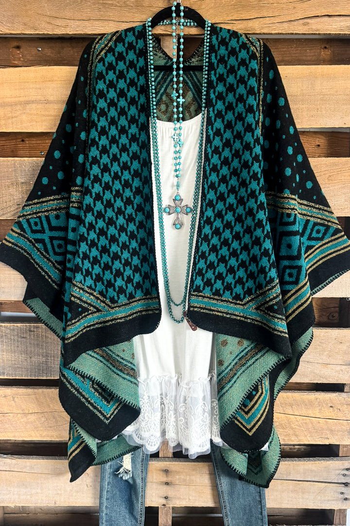 Magical Nights Poncho - Black