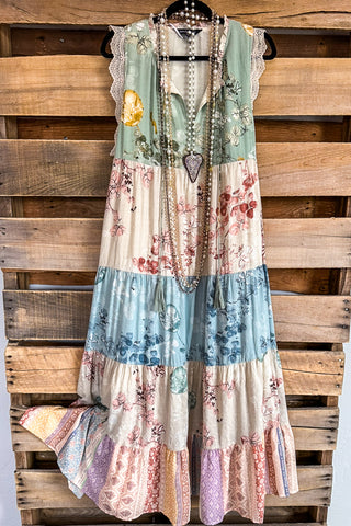 Fascinating Thoughts Kaftan - Red