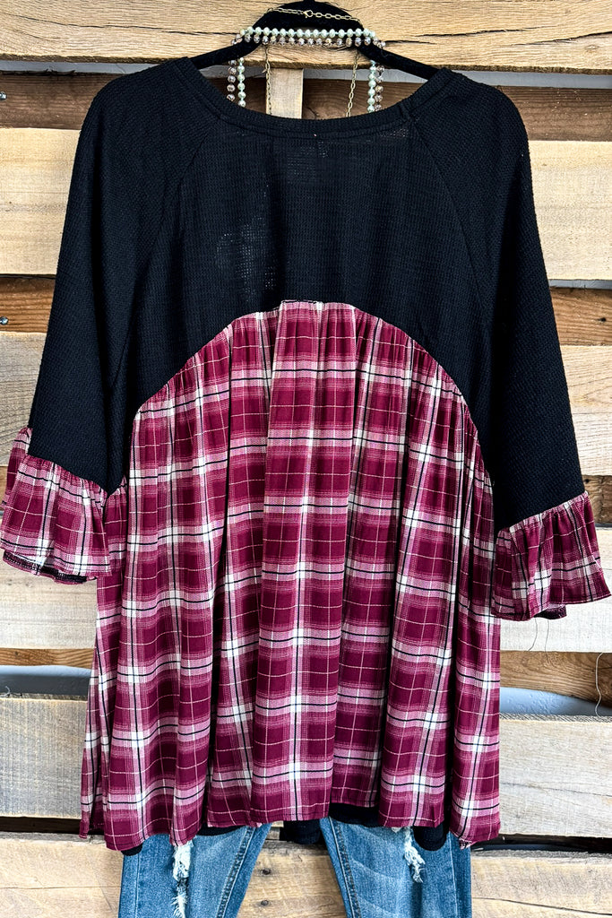 Plaid Days Ahead - Black/Crimson