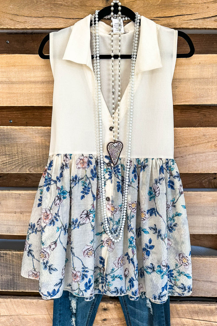 Sea Front Top - Beige