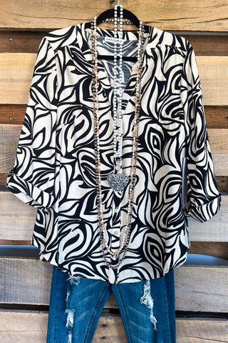 Engaging Story Top - Black