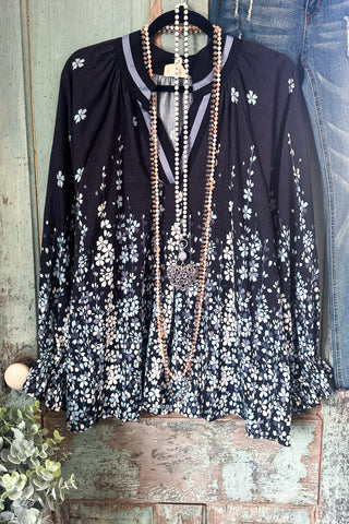 Engaging Story Top - Black