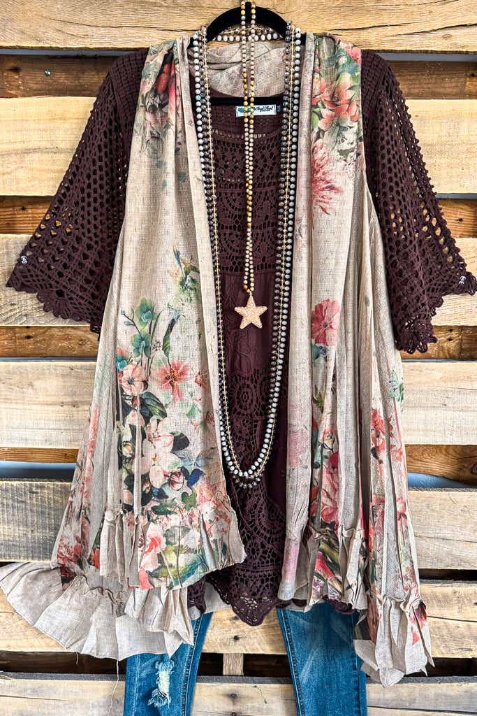 AHB EXCLUSIVE: Counting The Stars Vest - Taupe/Rose