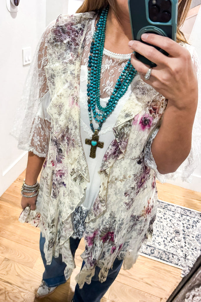 AHB EXCLUSIVE: Season Surprise Vest - Beige/Ch Floral