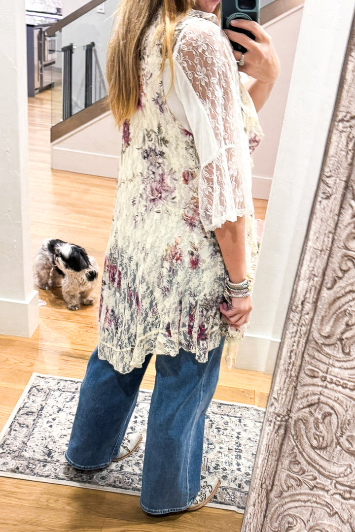 AHB EXCLUSIVE: Season Surprise Vest - Beige/Ch Floral