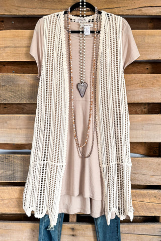 Trusting The Details Poncho - Black/Gold