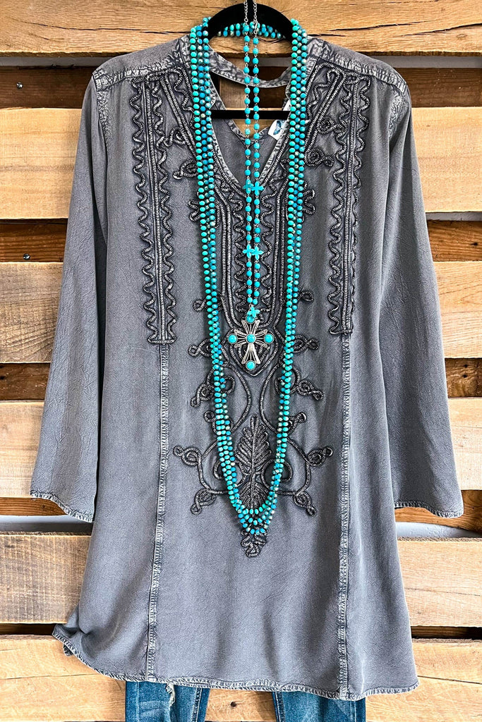 AHB EXCLUSIVE: Free Spirit Top - Grey