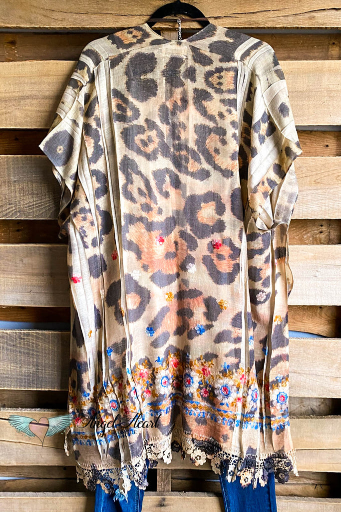 AHB EXCLUSIVE: All the Goodness in the World Kimono - Taupe/Leopard