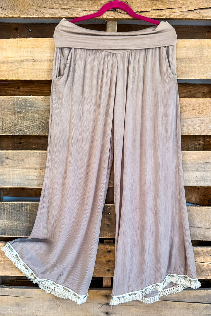 Caribbean Cure Pants - Mocha